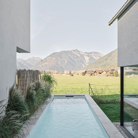 Urban Mountain Chalet With Lake View Maurach  Esterno foto