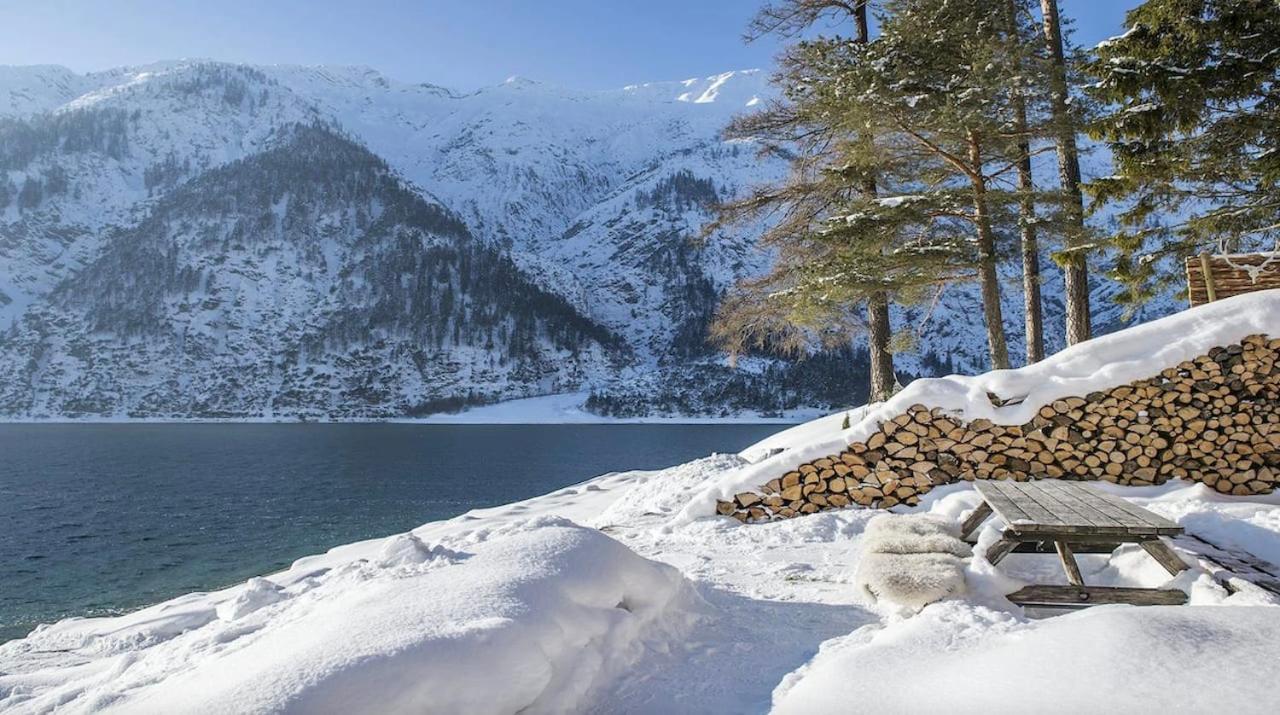 Urban Mountain Chalet With Lake View Maurach  Esterno foto