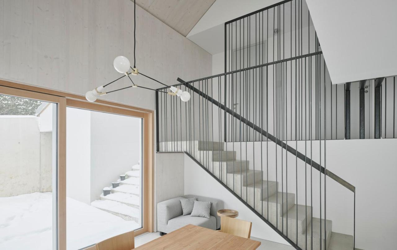 Urban Mountain Chalet With Lake View Maurach  Esterno foto