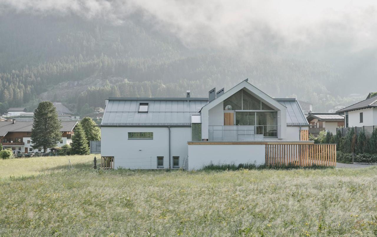 Urban Mountain Chalet With Lake View Maurach  Esterno foto