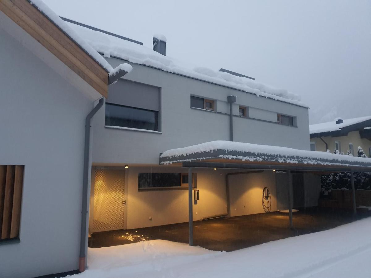 Urban Mountain Chalet With Lake View Maurach  Esterno foto